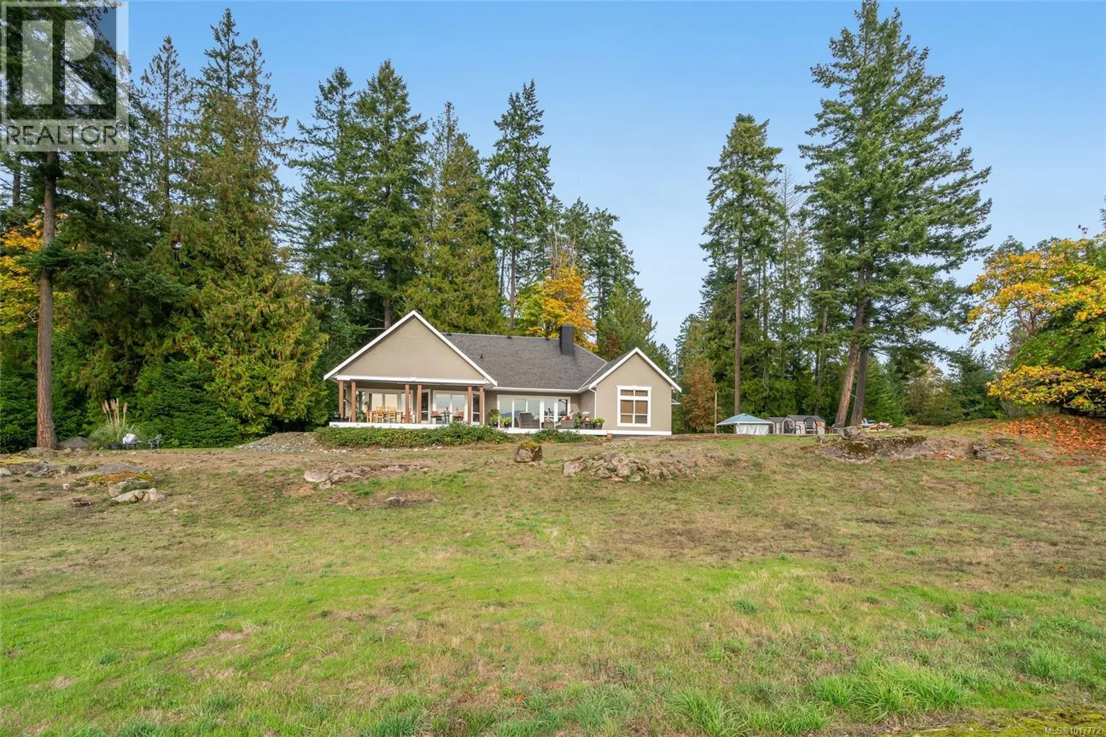 2715 Yellow Point Rd
