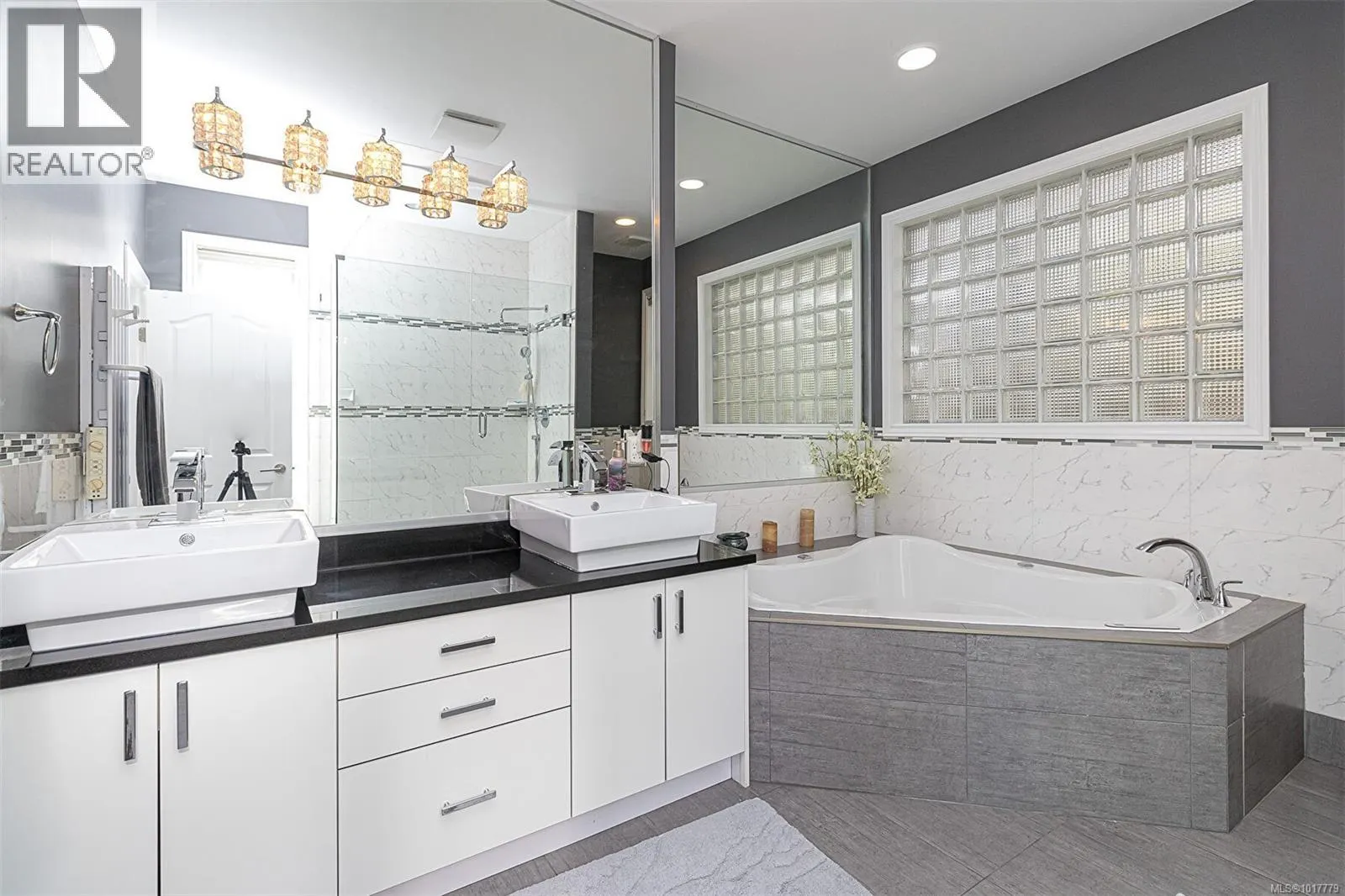 1062 Valewood Trail