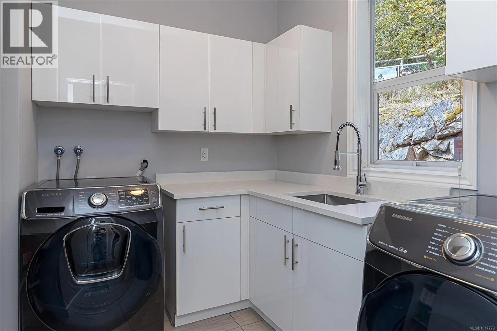 1062 Valewood Trail