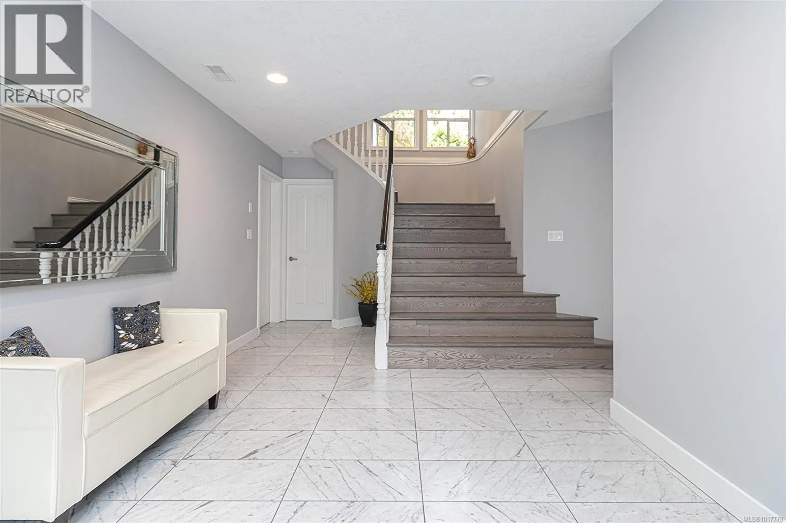 1062 Valewood Trail