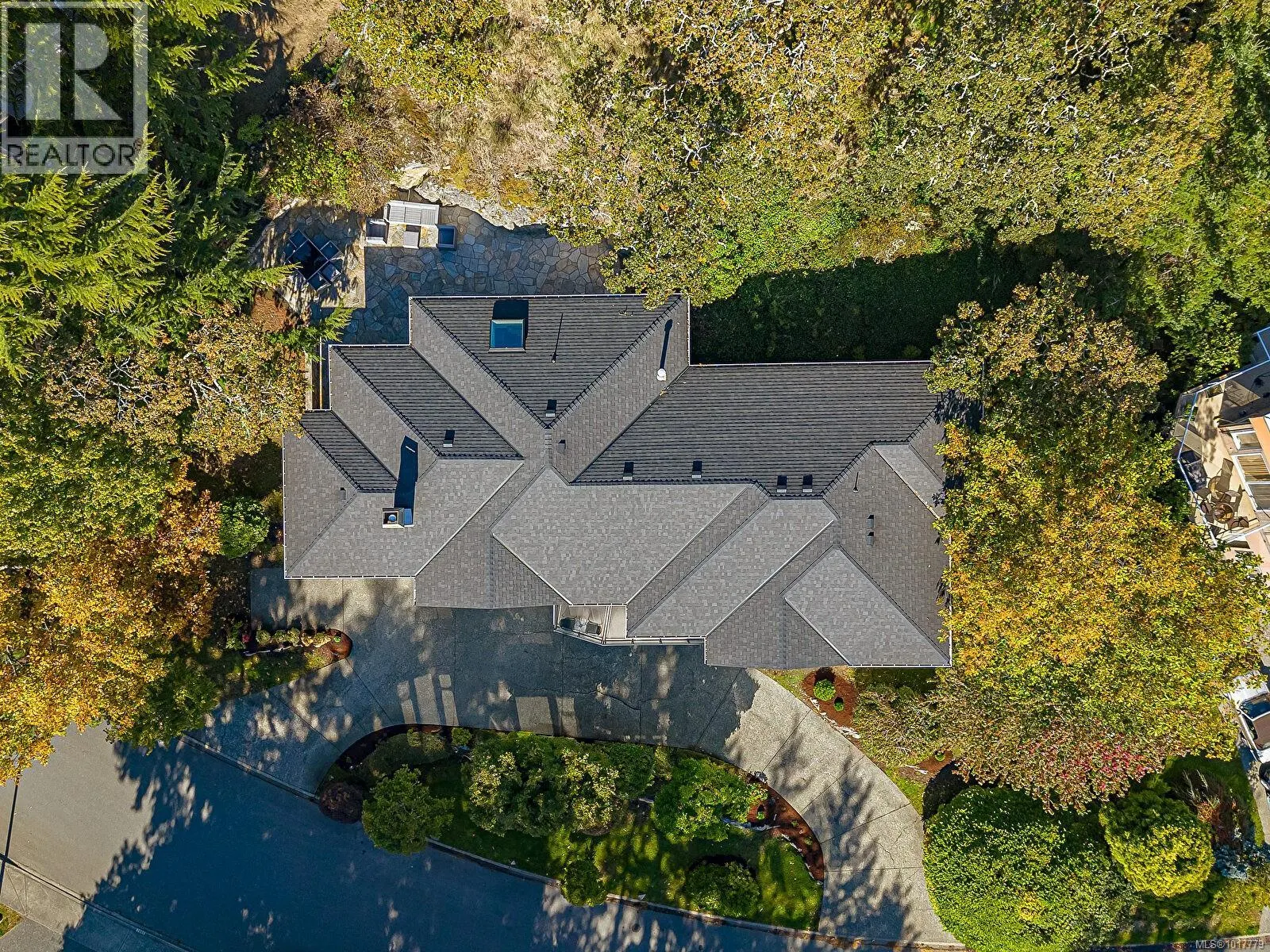 1062 Valewood Trail