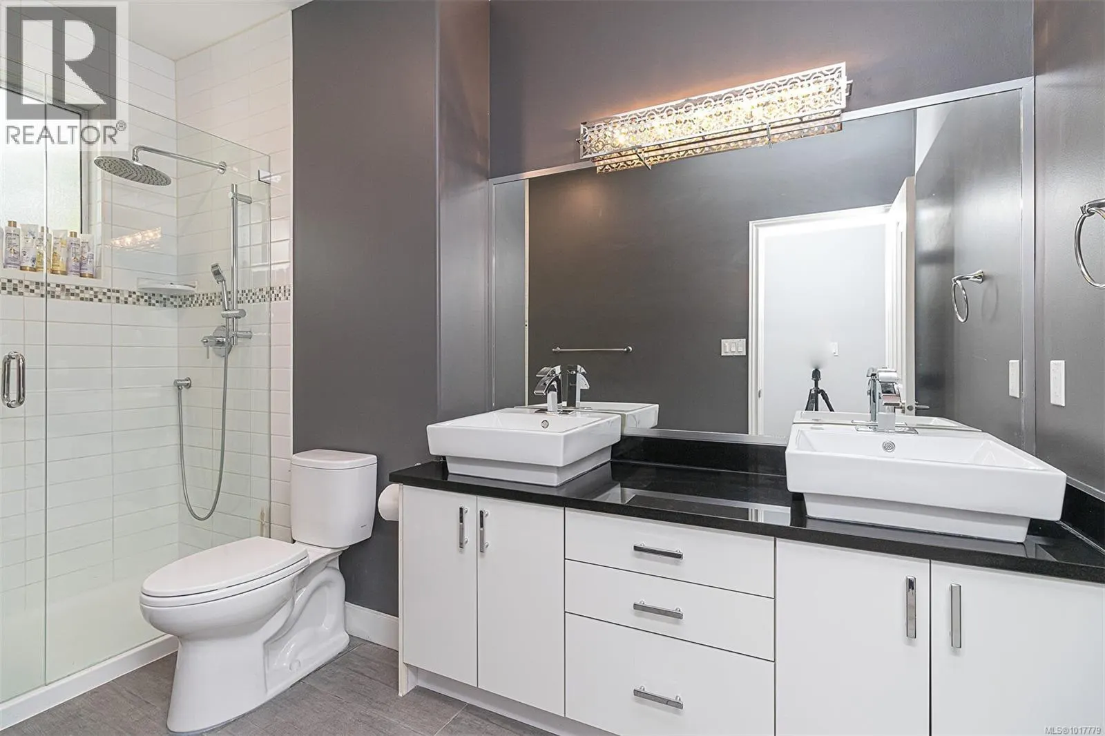 1062 Valewood Trail