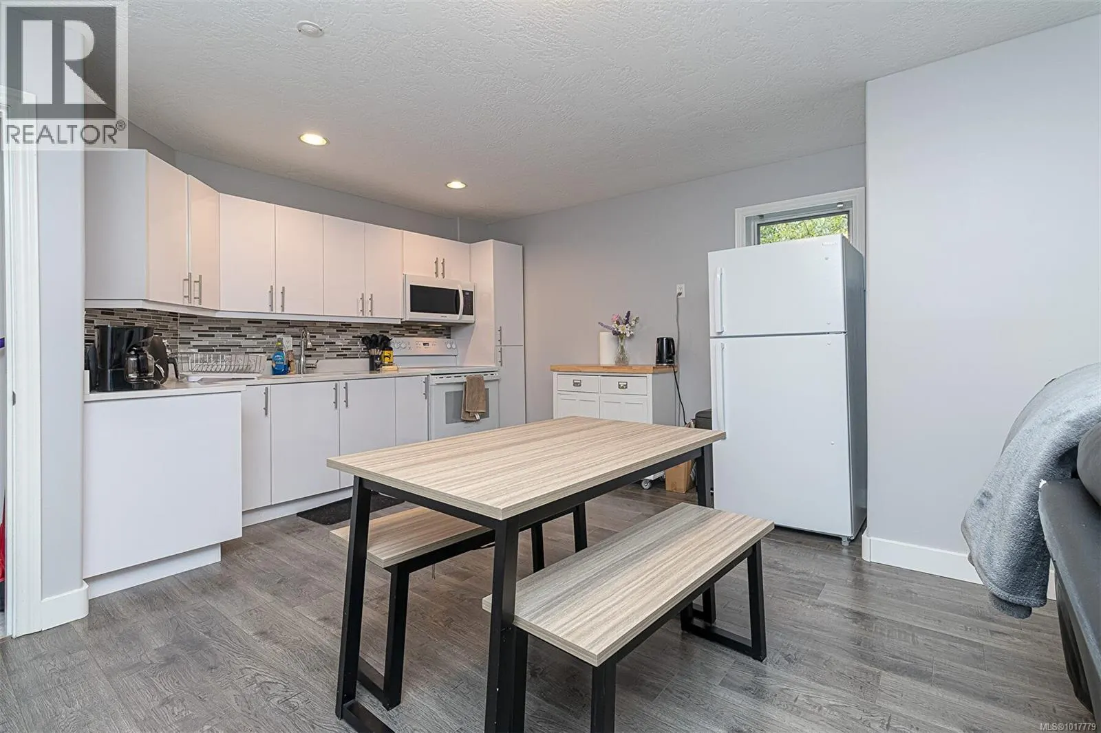 1062 Valewood Trail