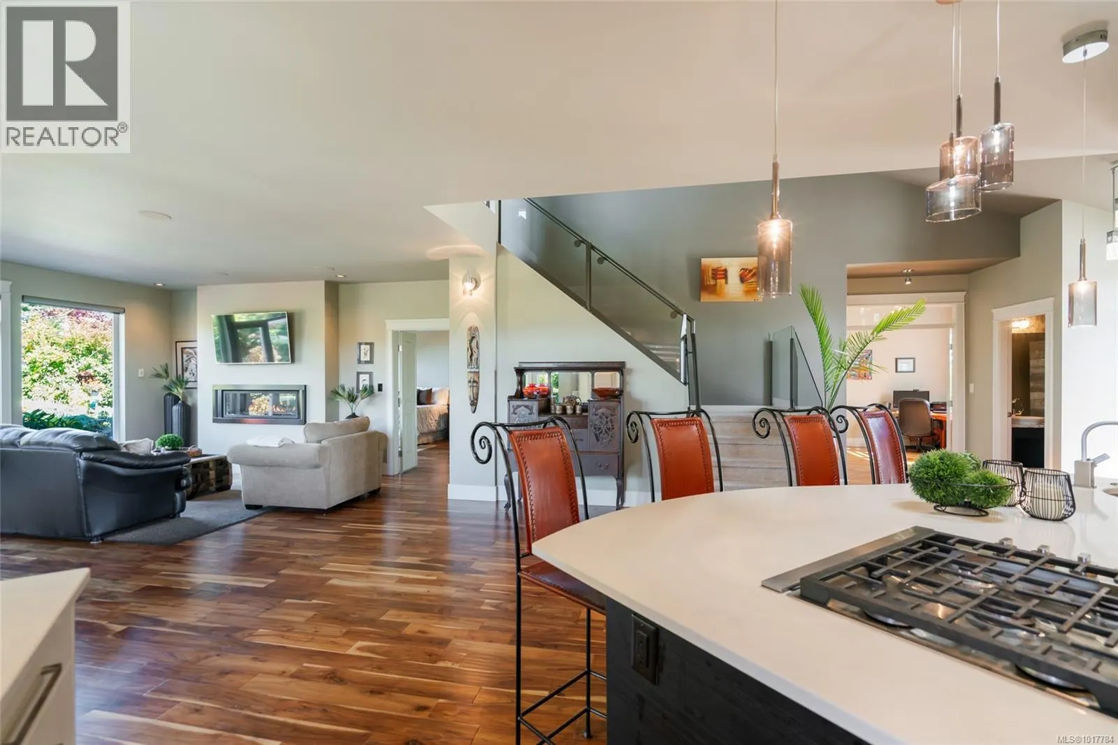 3172 Royal Vista Way