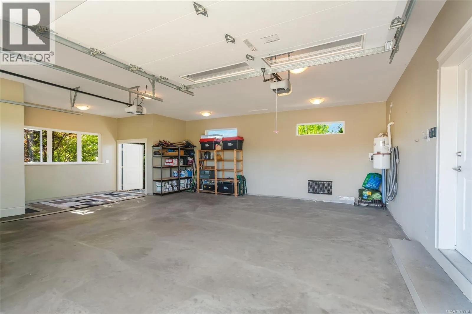 3172 Royal Vista Way
