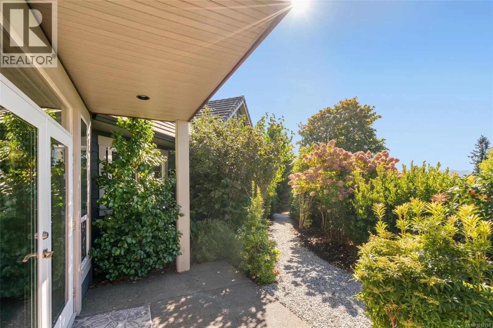 3172 Royal Vista Way