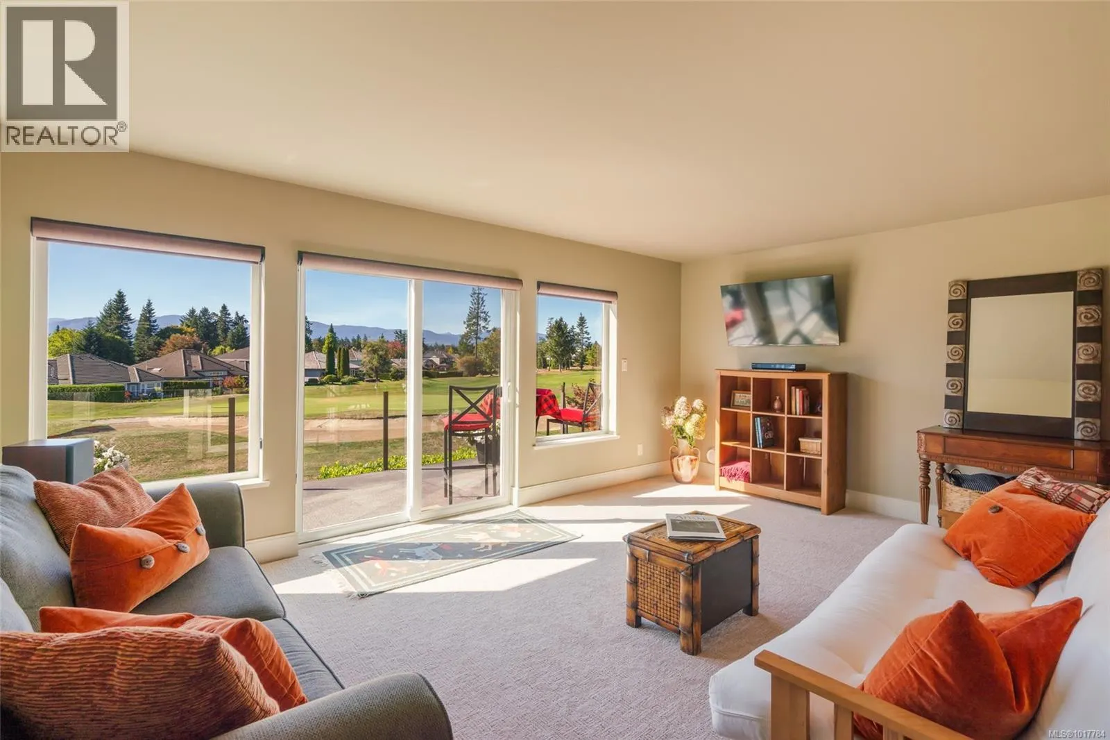 3172 Royal Vista Way