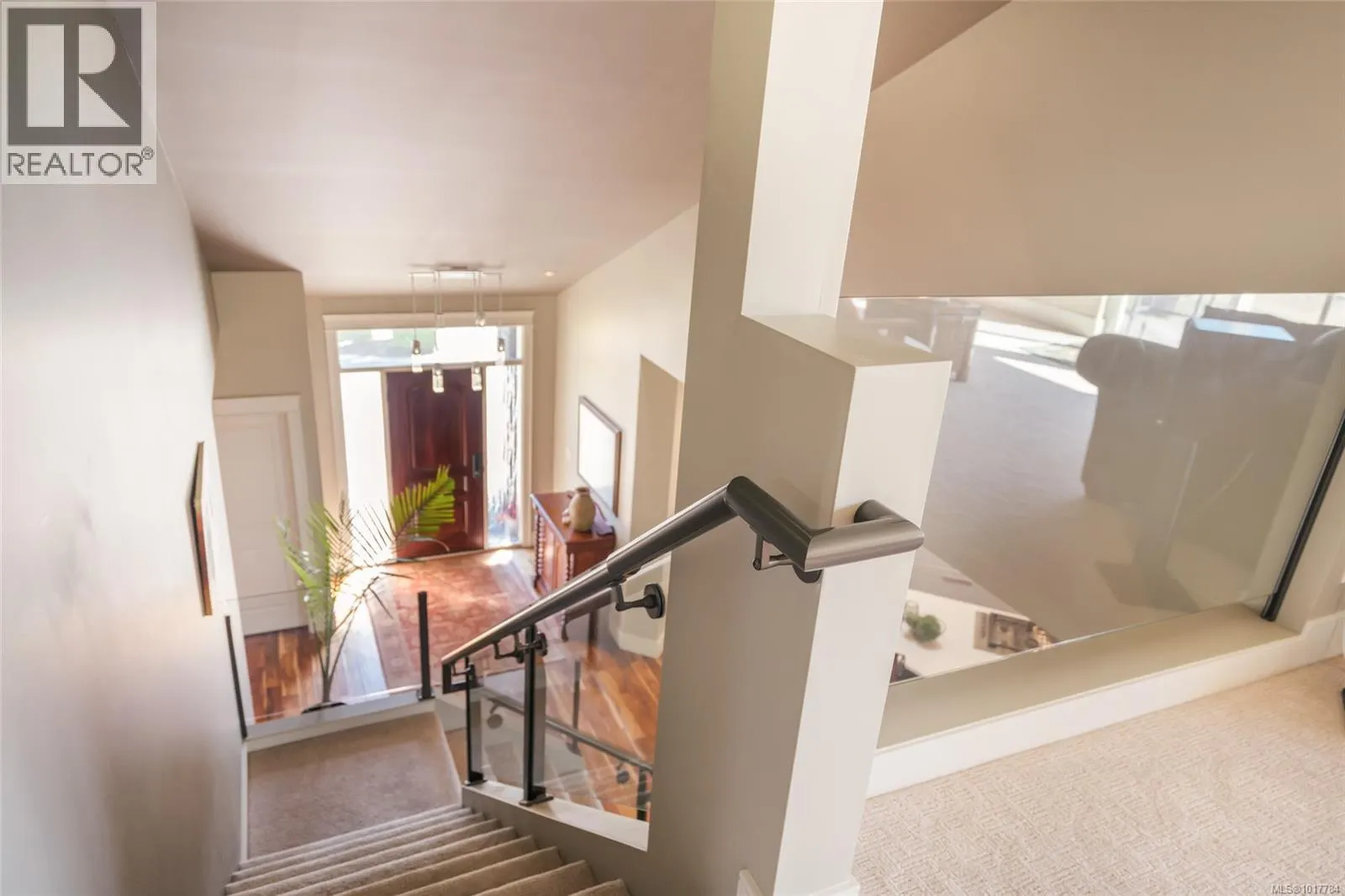 3172 Royal Vista Way