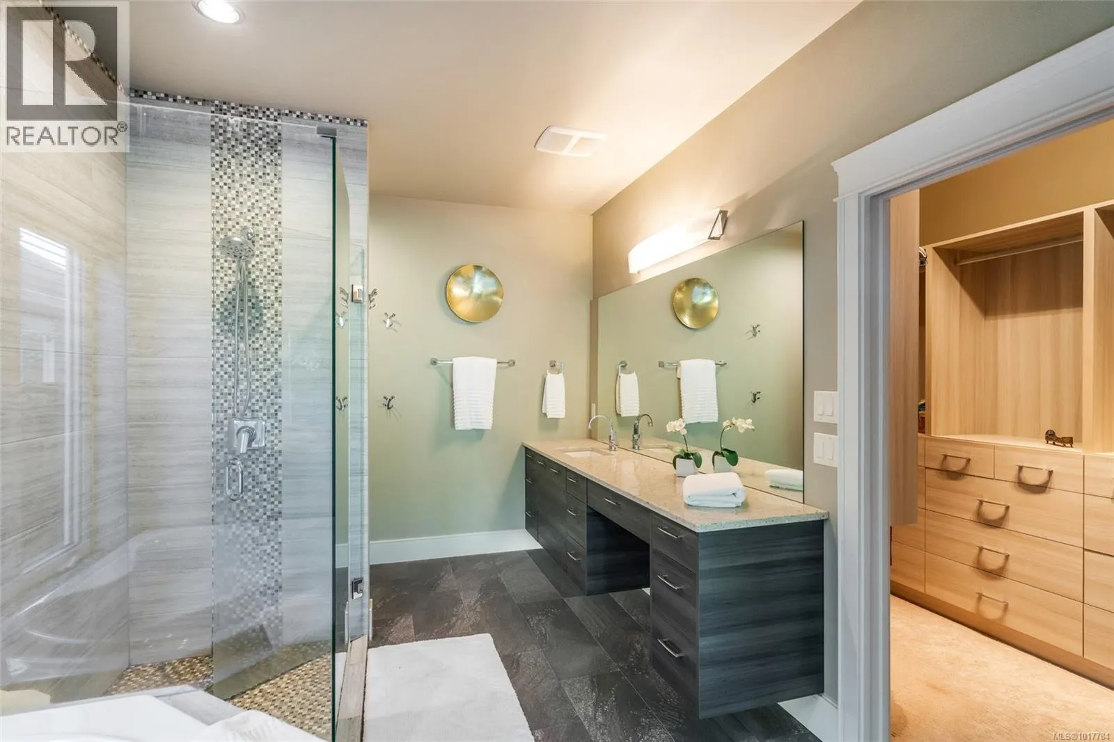 3172 Royal Vista Way
