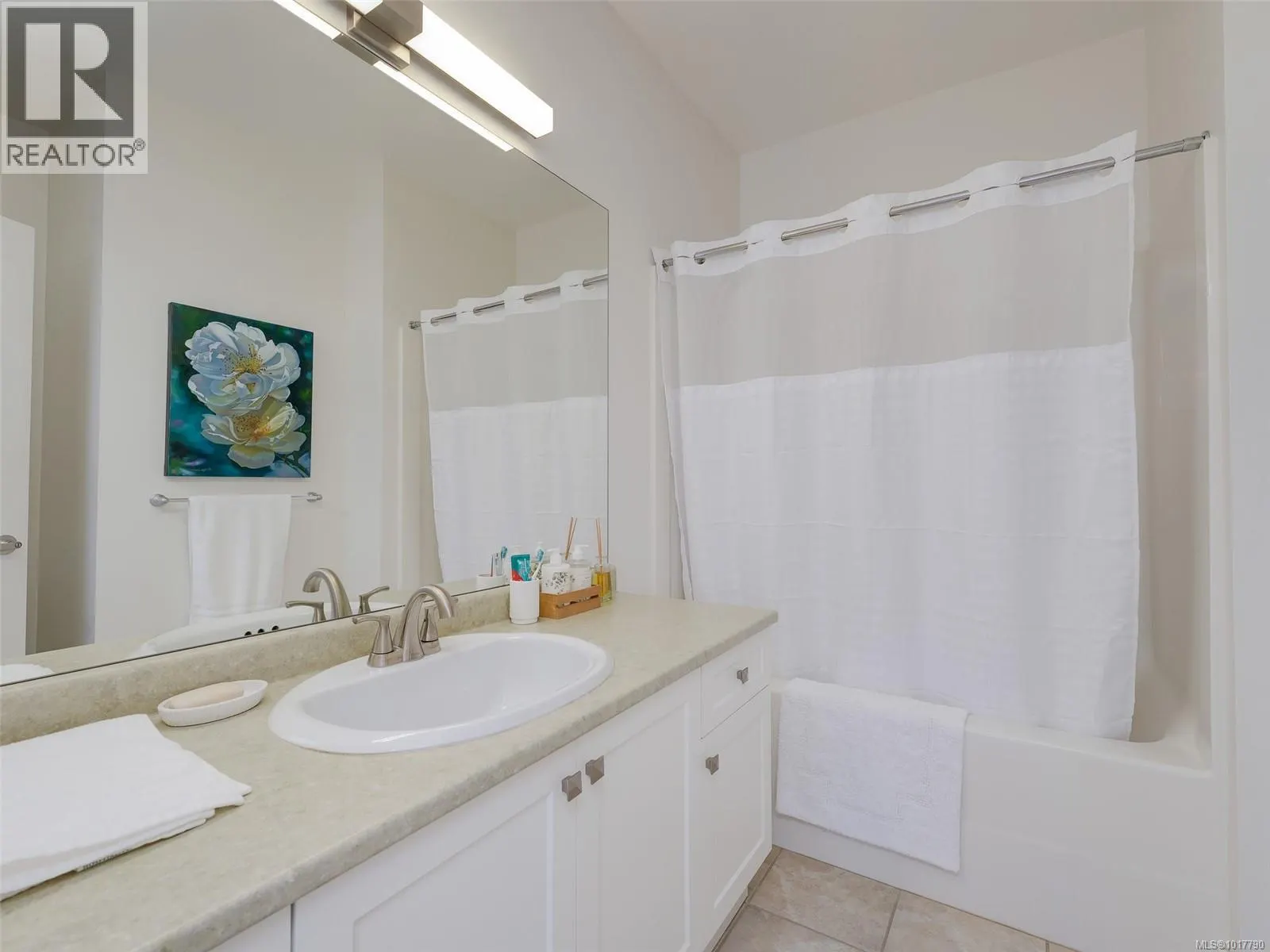 569 Caselton Pl