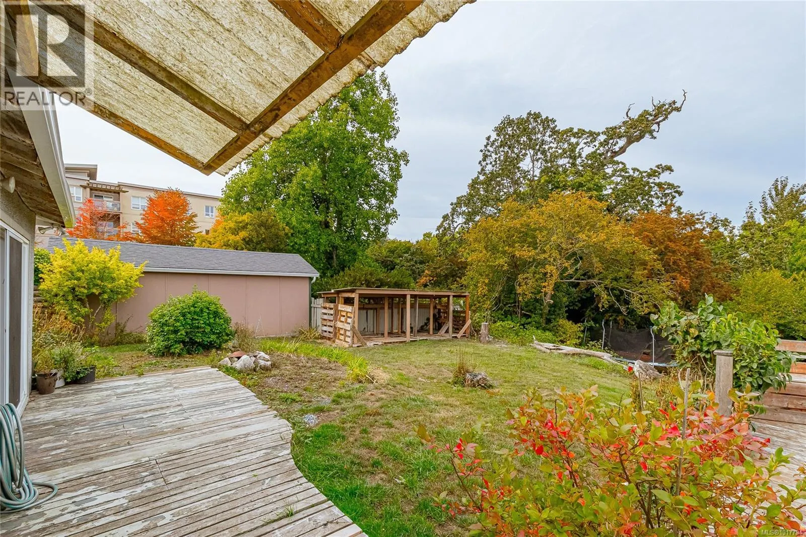 1124 Colville Rd