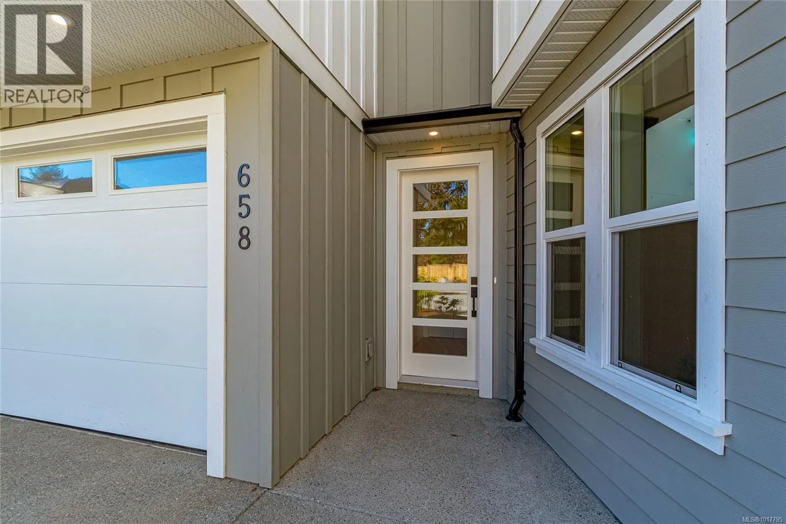 658 Wisteria Ridge