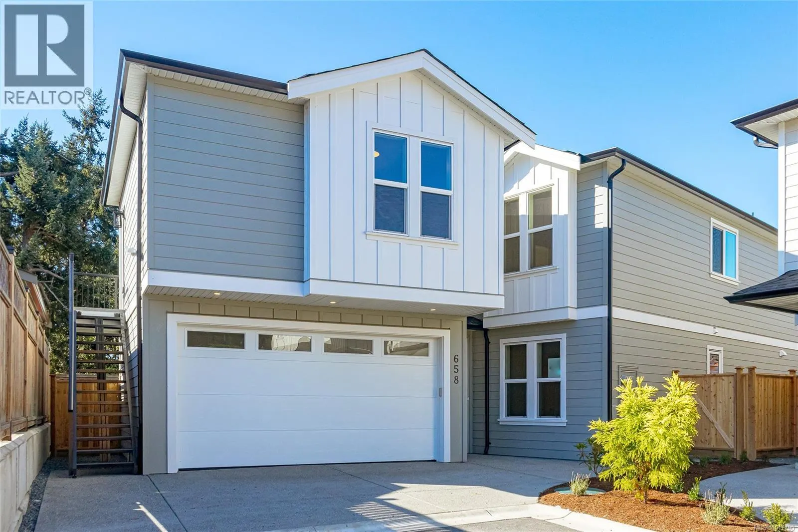 658 Wisteria Ridge