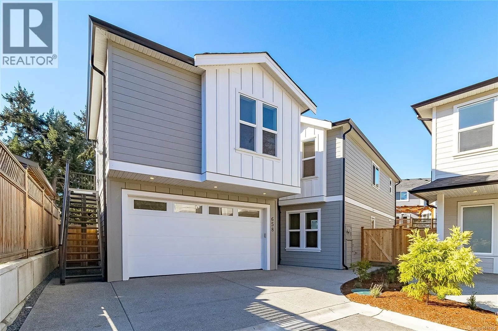 658 Wisteria Ridge