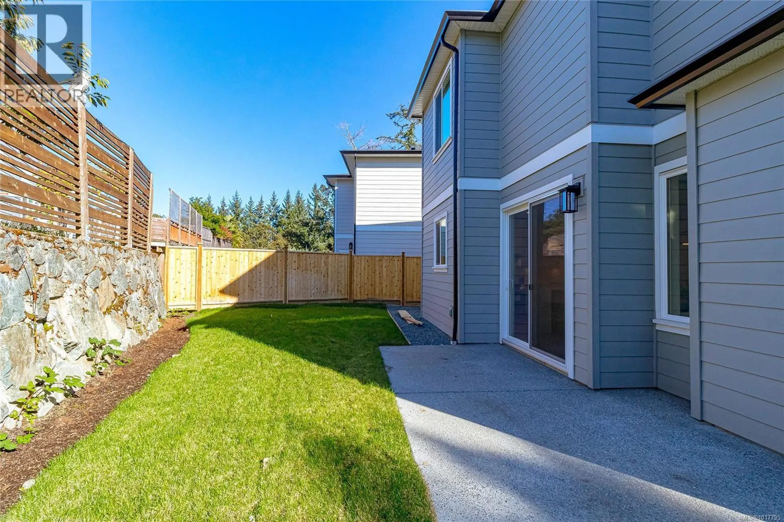 658 Wisteria Ridge