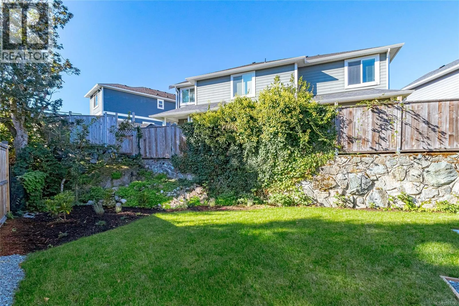 658 Wisteria Ridge
