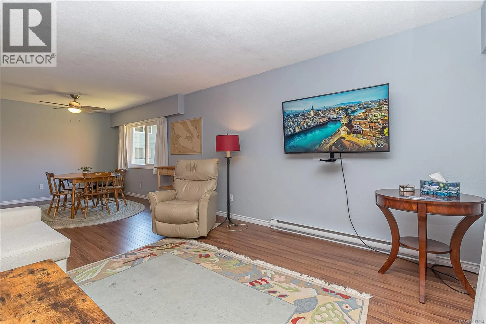 310 1490 Garnet Rd