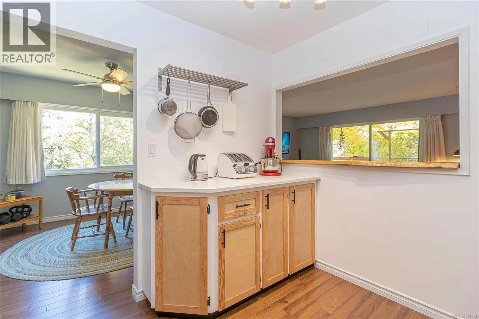 310 1490 Garnet Rd