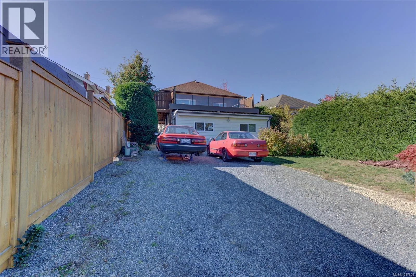58 Pine St