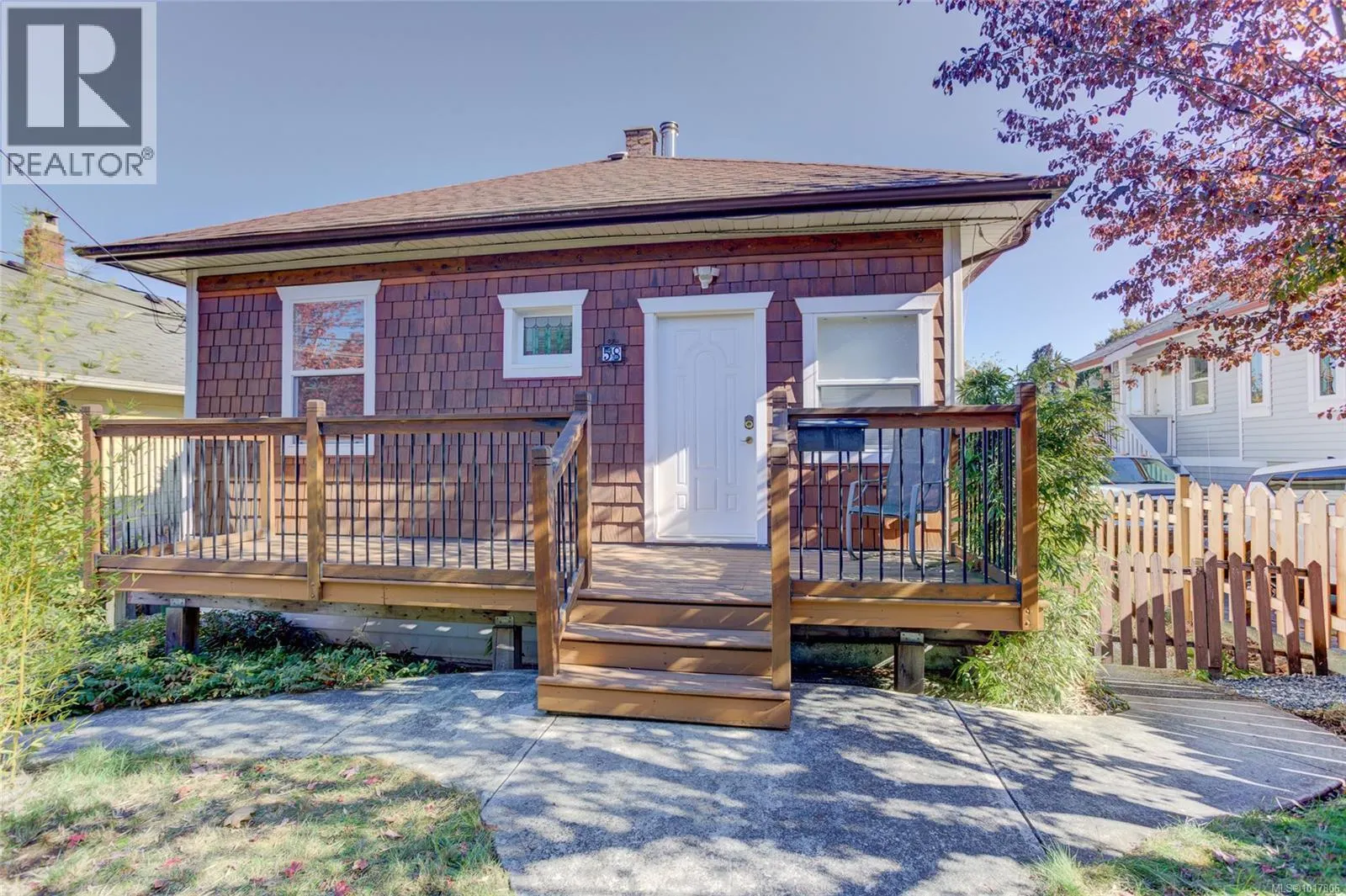 58 Pine St