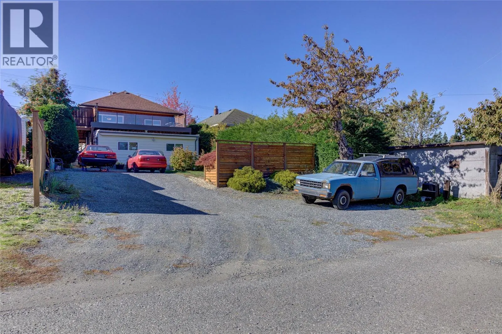 58 Pine St