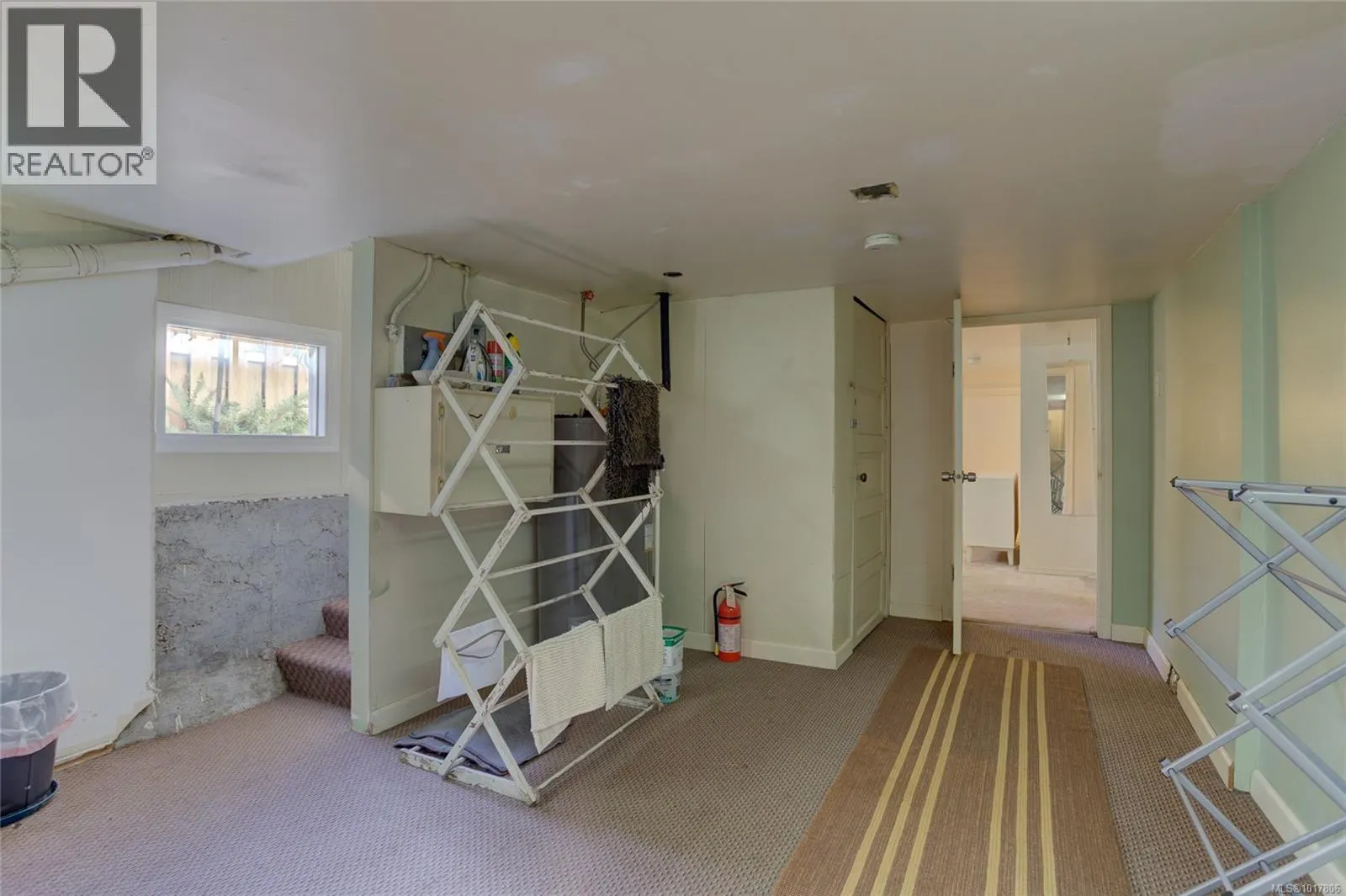 58 Pine St