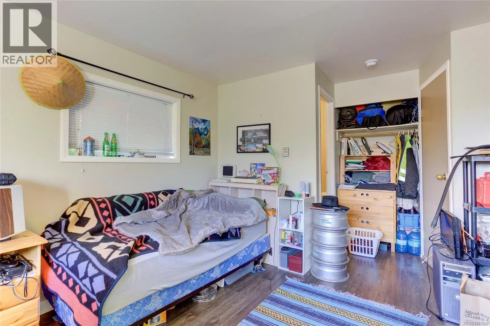 58 Pine St