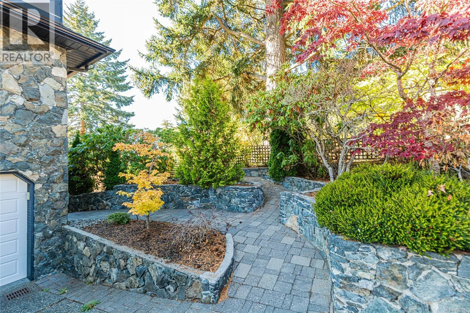 7 Governors Point Rd