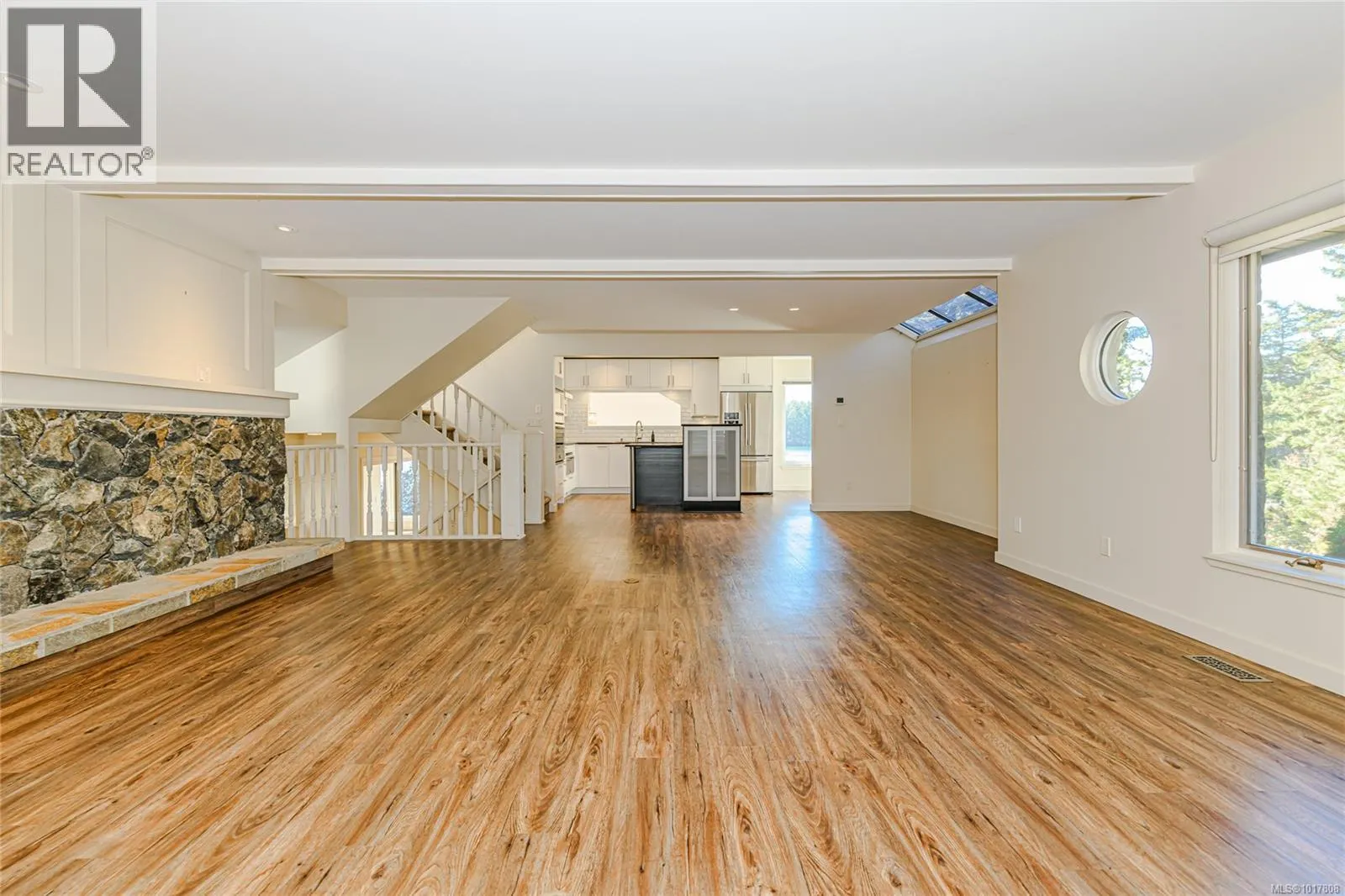 7 Governors Point Rd