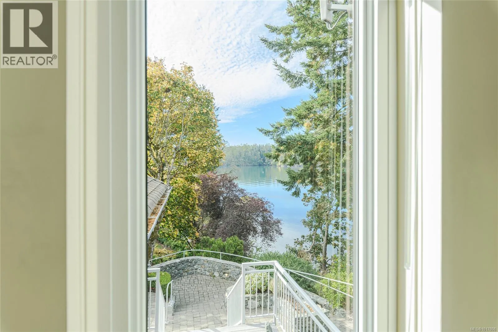 7 Governors Point Rd