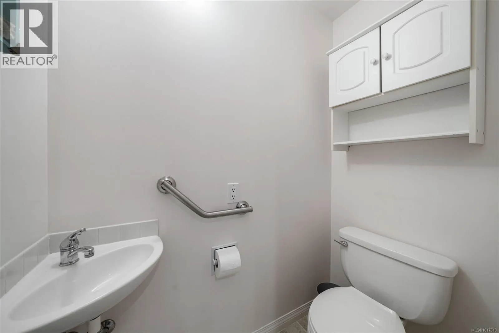1741 Barrie Rd