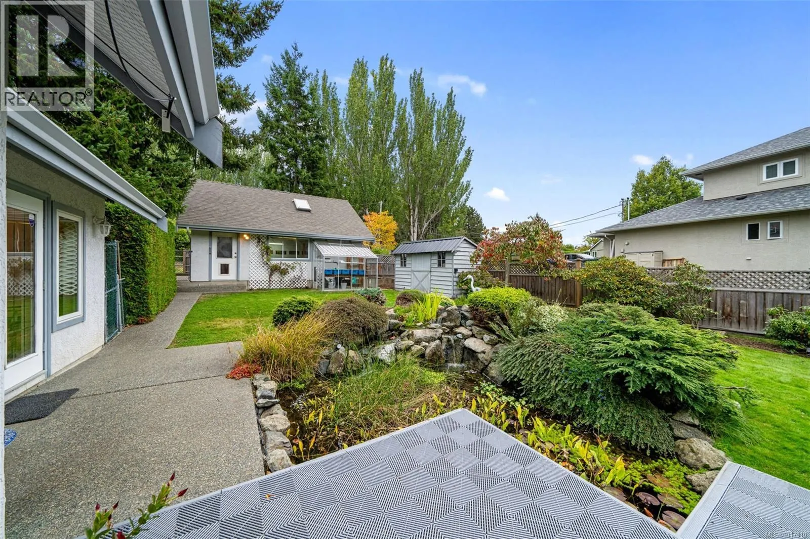 1741 Barrie Rd