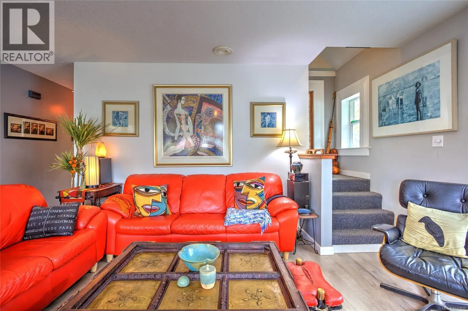 7777 Sunset Dr