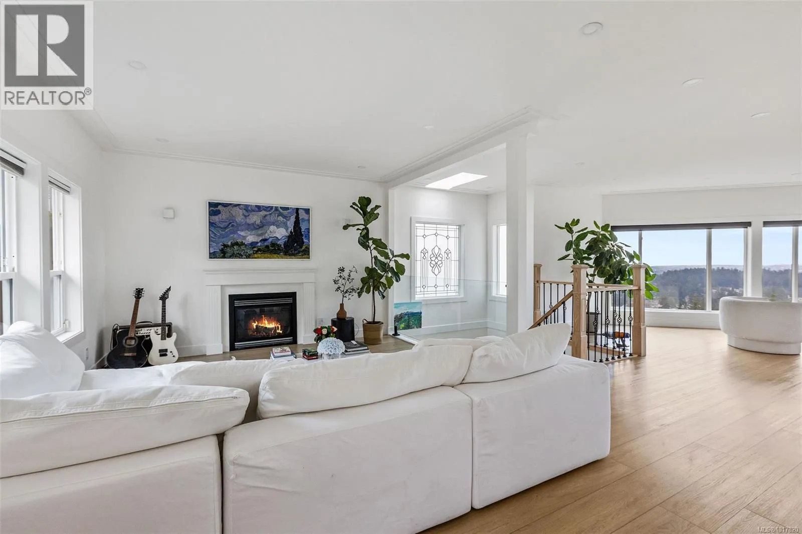 3346 Ravenwood Rd