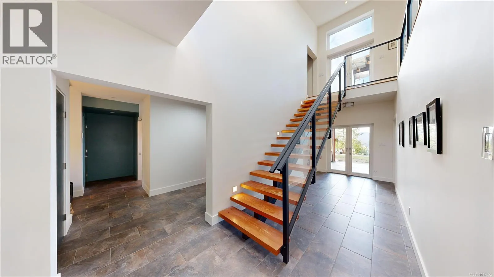 1322 Harrison Way