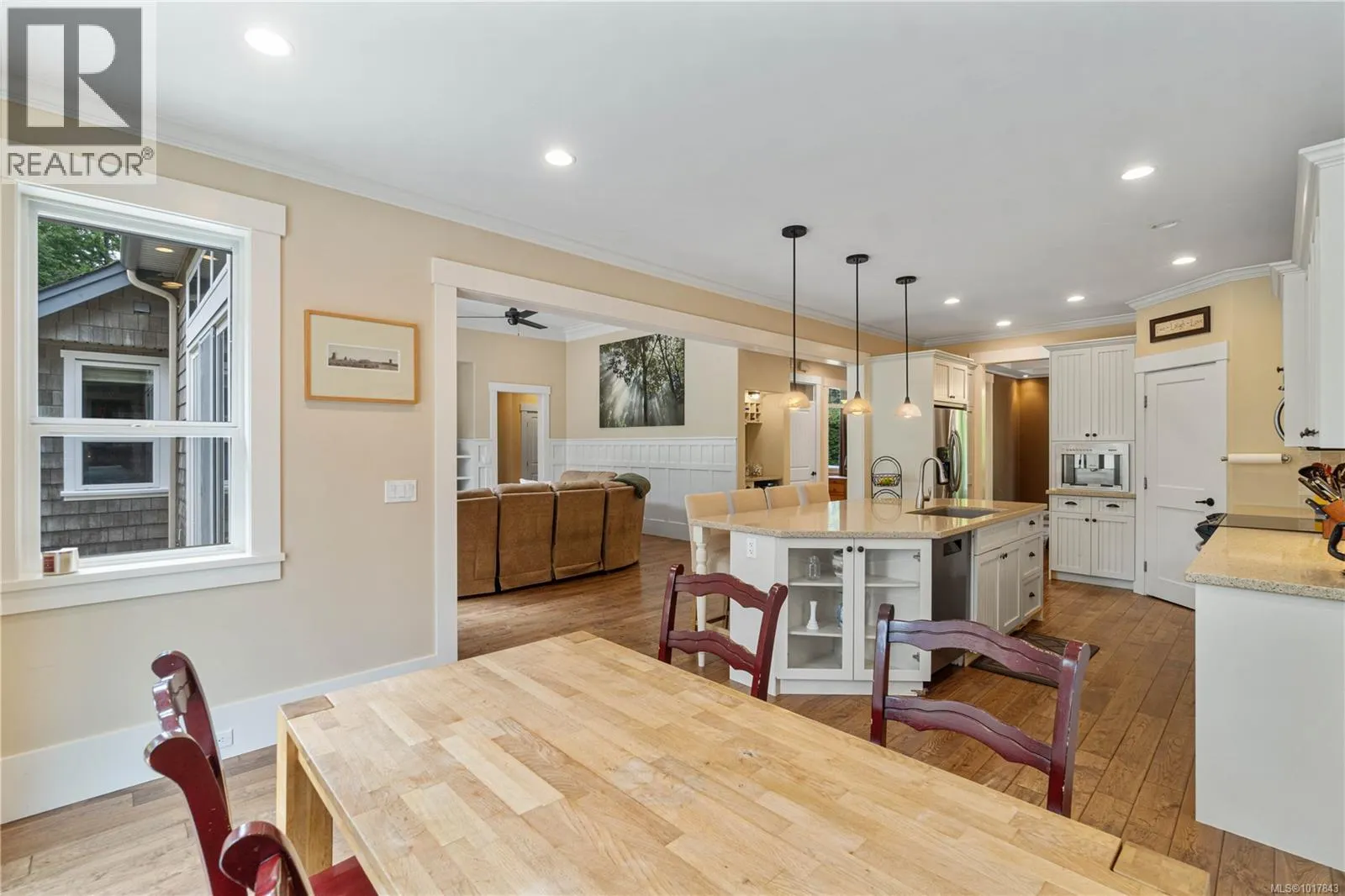 1156 Allgard Rd
