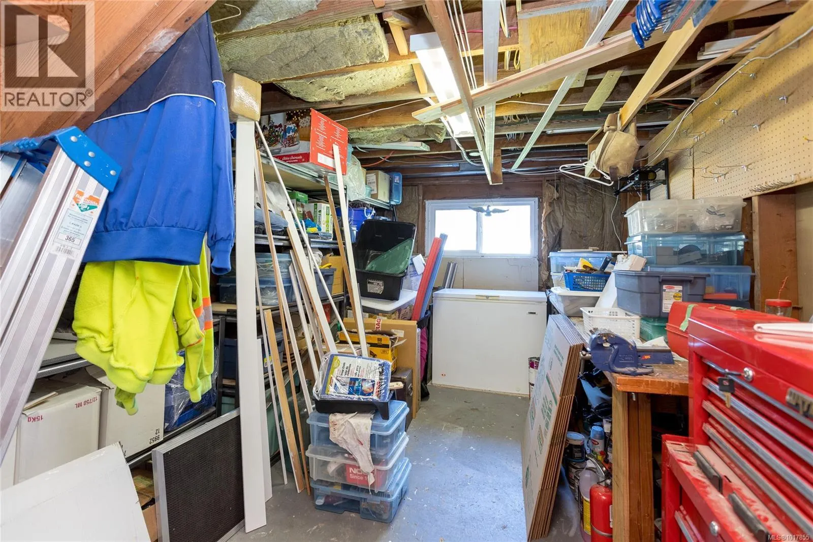 3359 Summerhill Cres