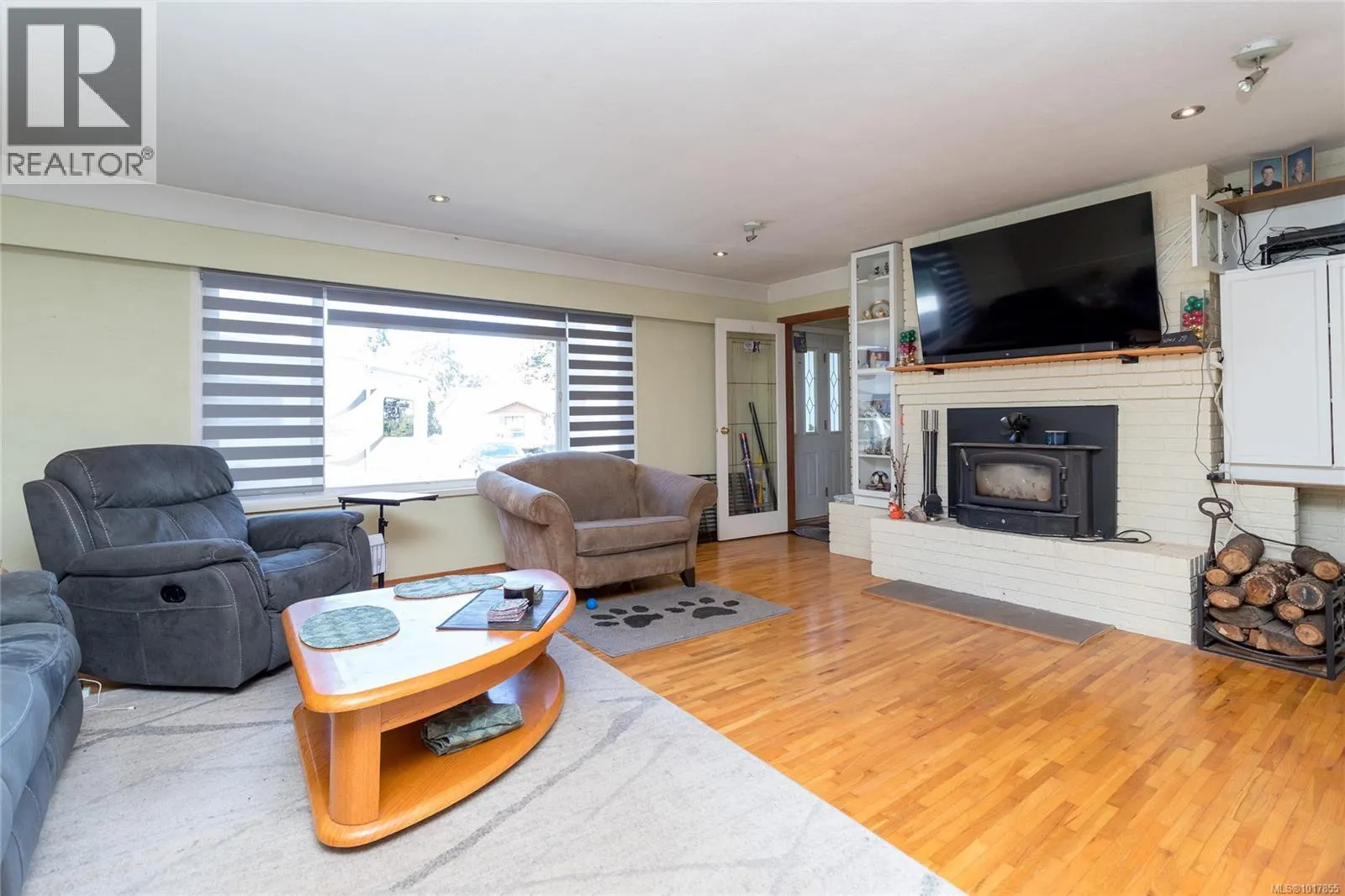 3359 Summerhill Cres