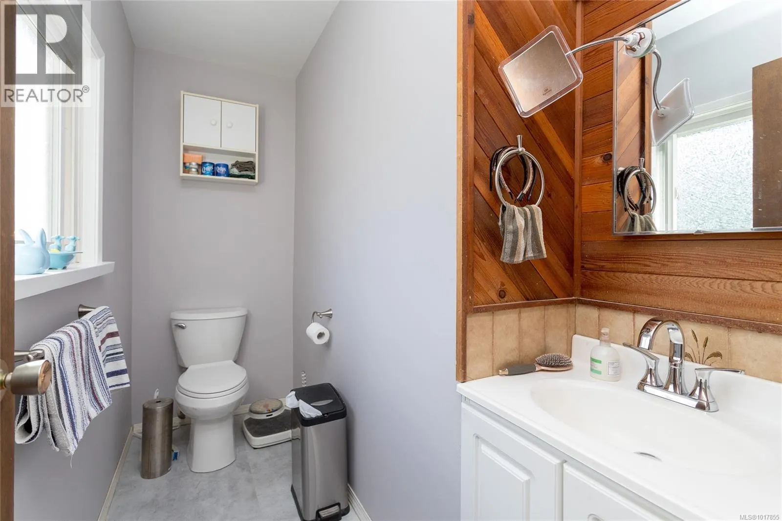 3359 Summerhill Cres