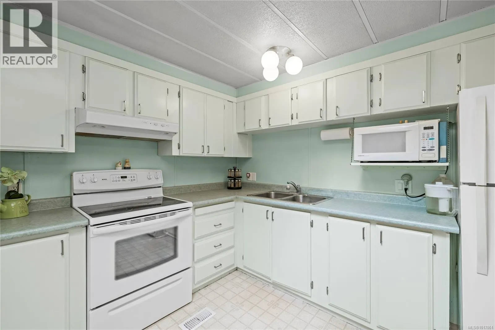 1267 Station Rd