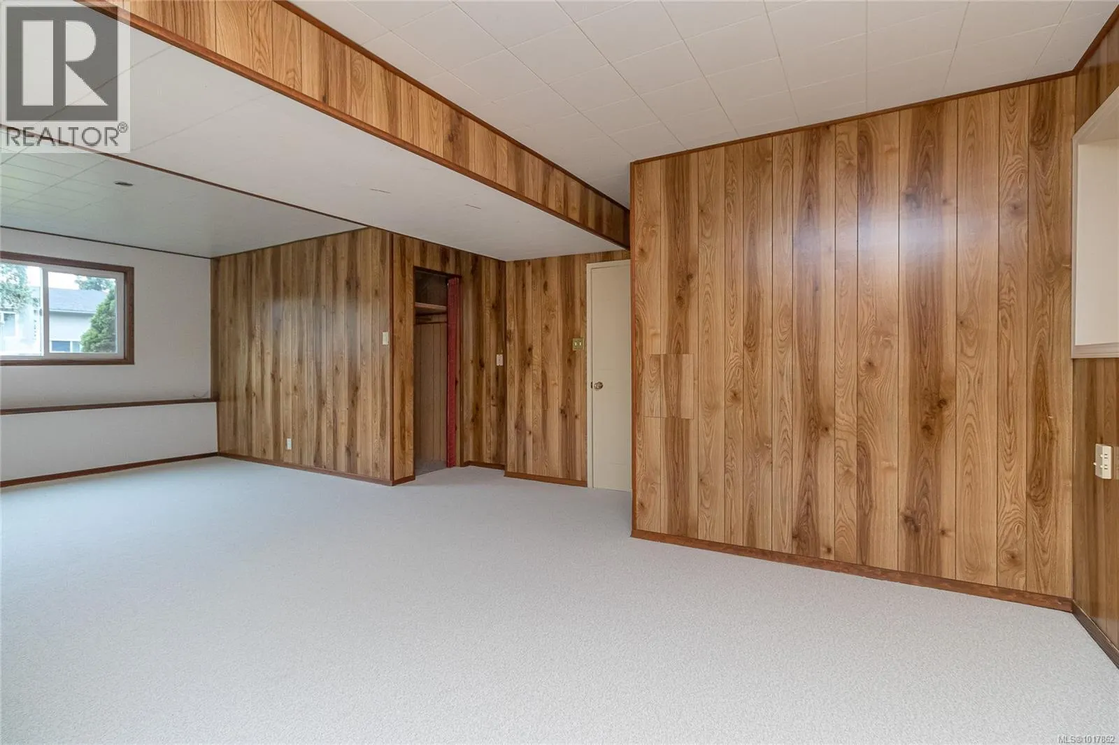 9590 Epco Dr