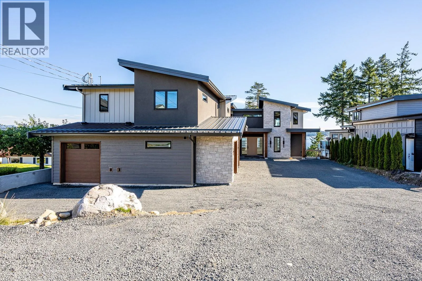 89 Murphy St S