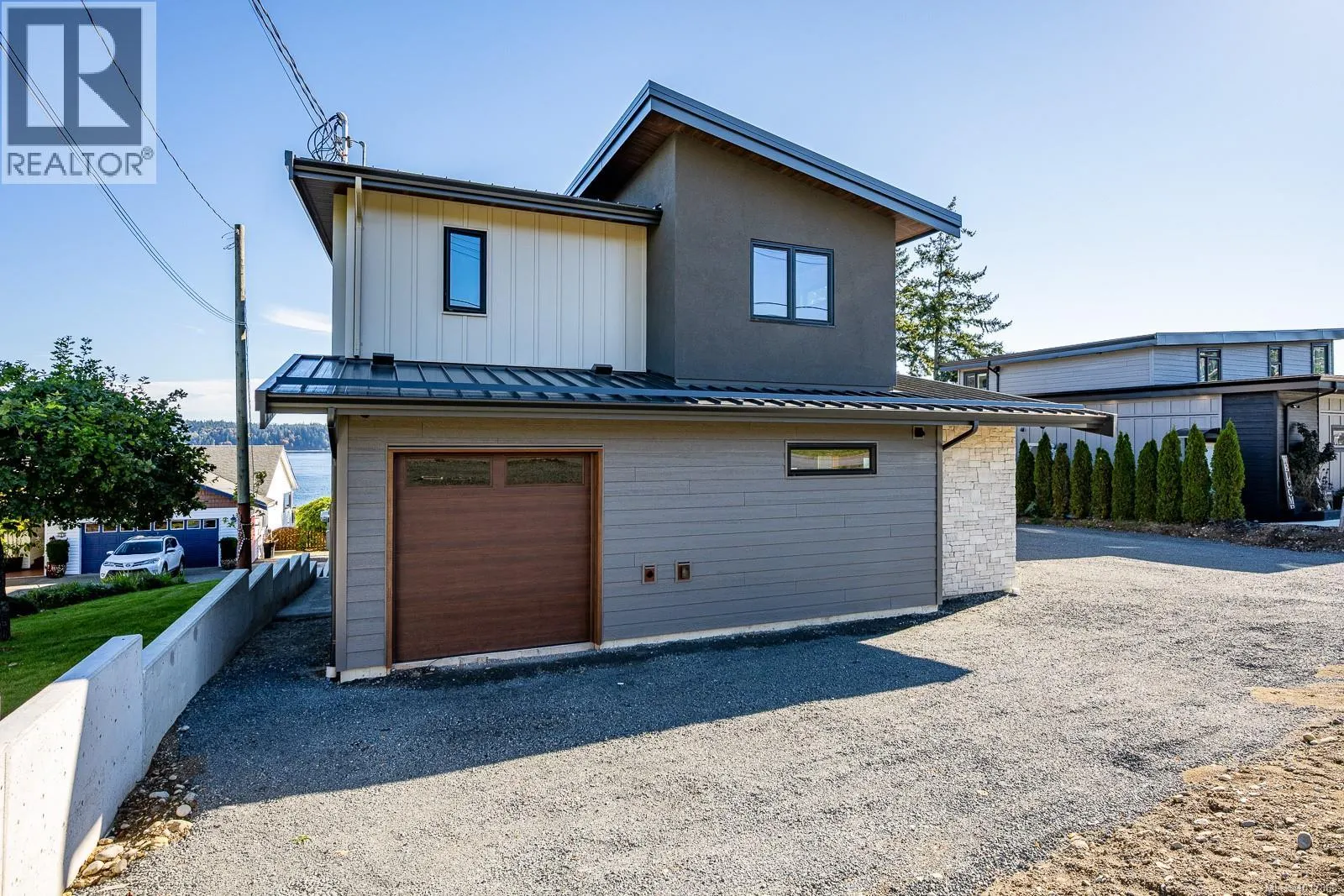 89 Murphy St S