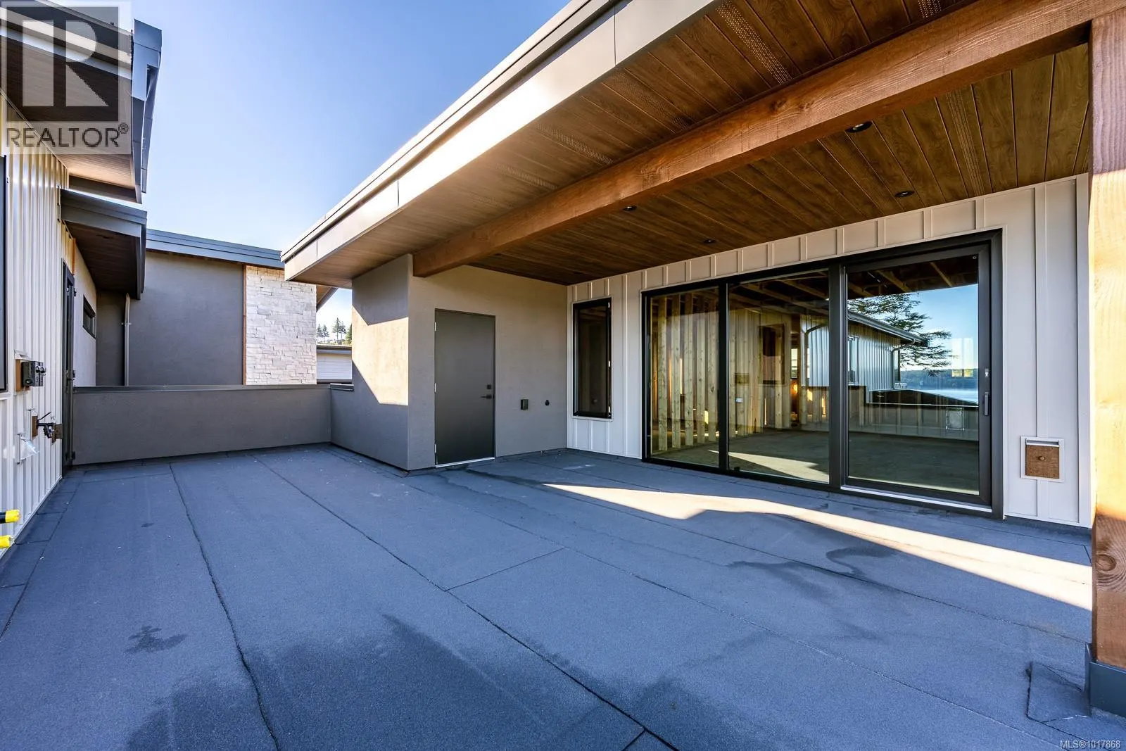 89 Murphy St S