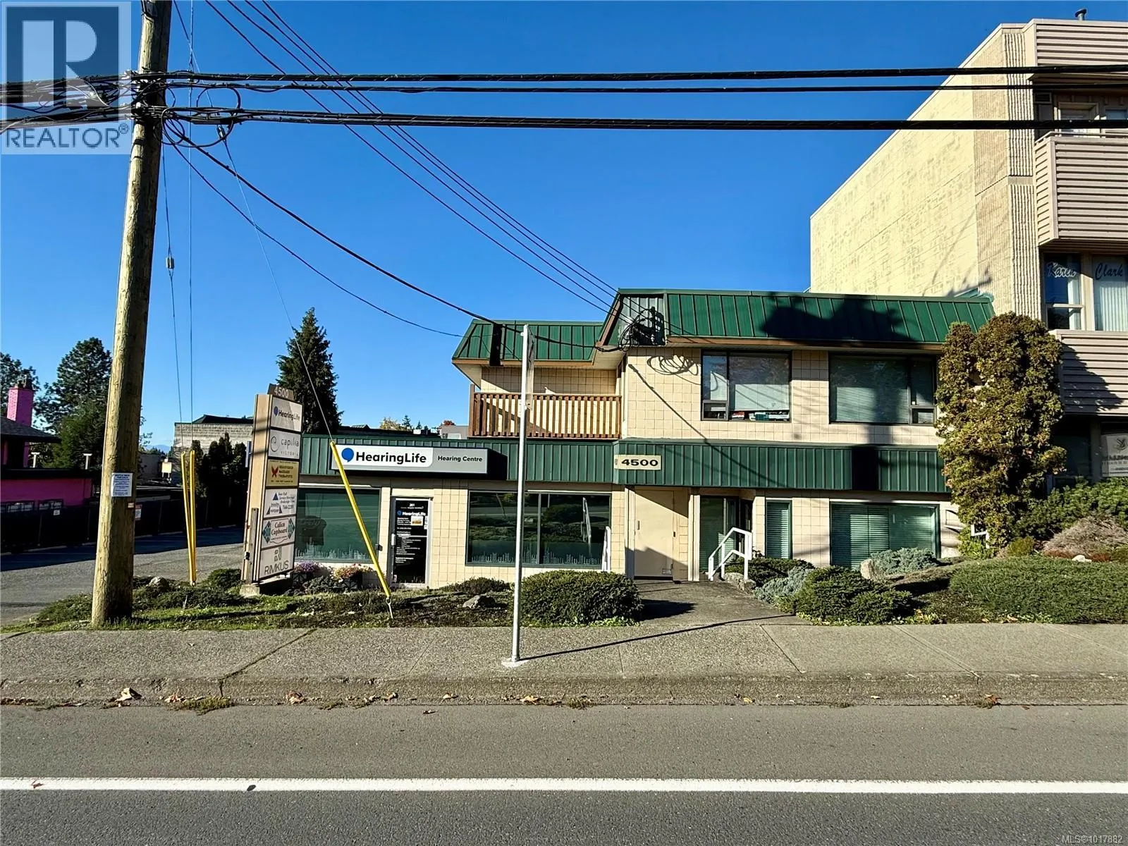4500 West Saanich Rd