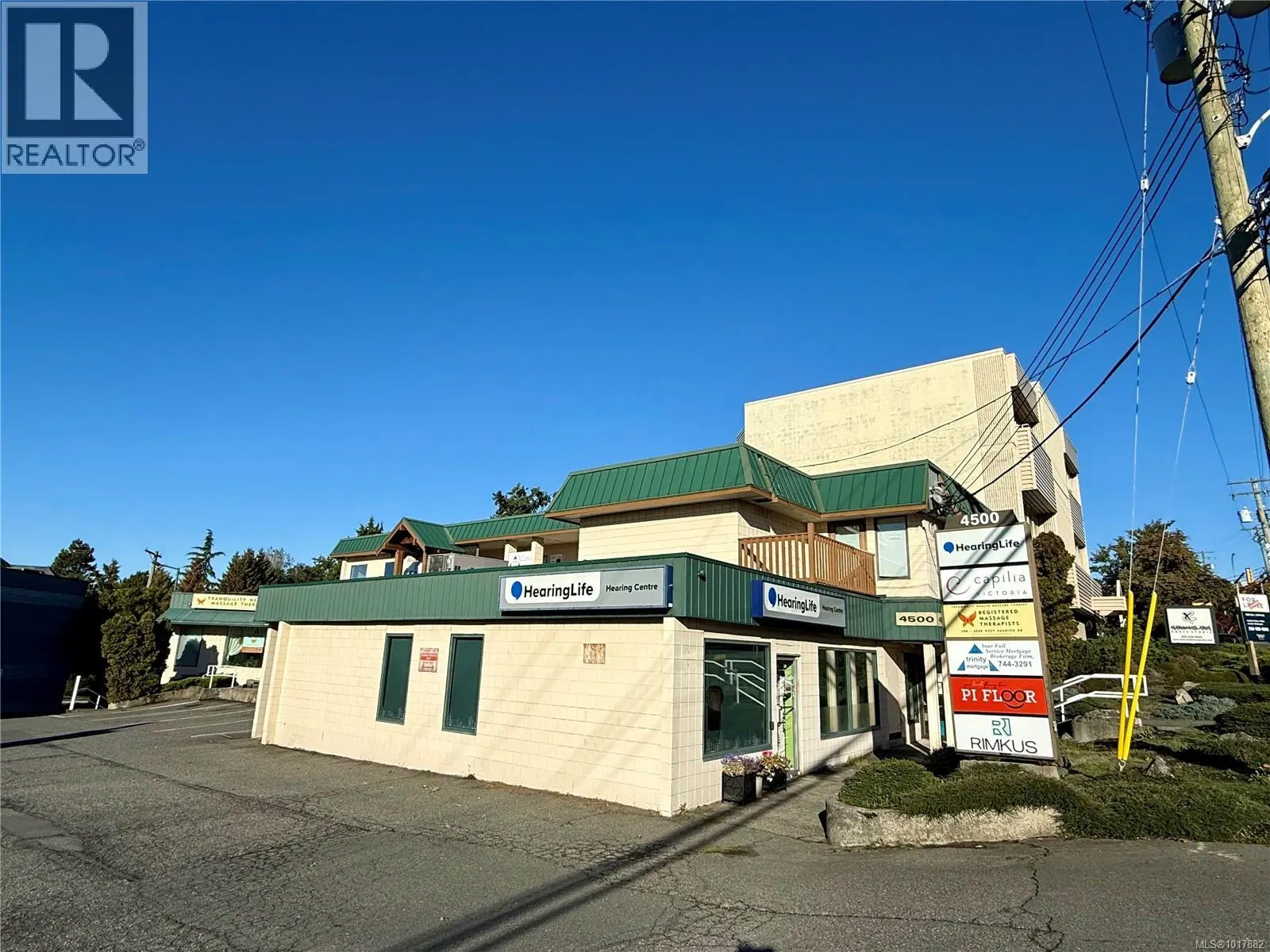 4500 West Saanich Rd
