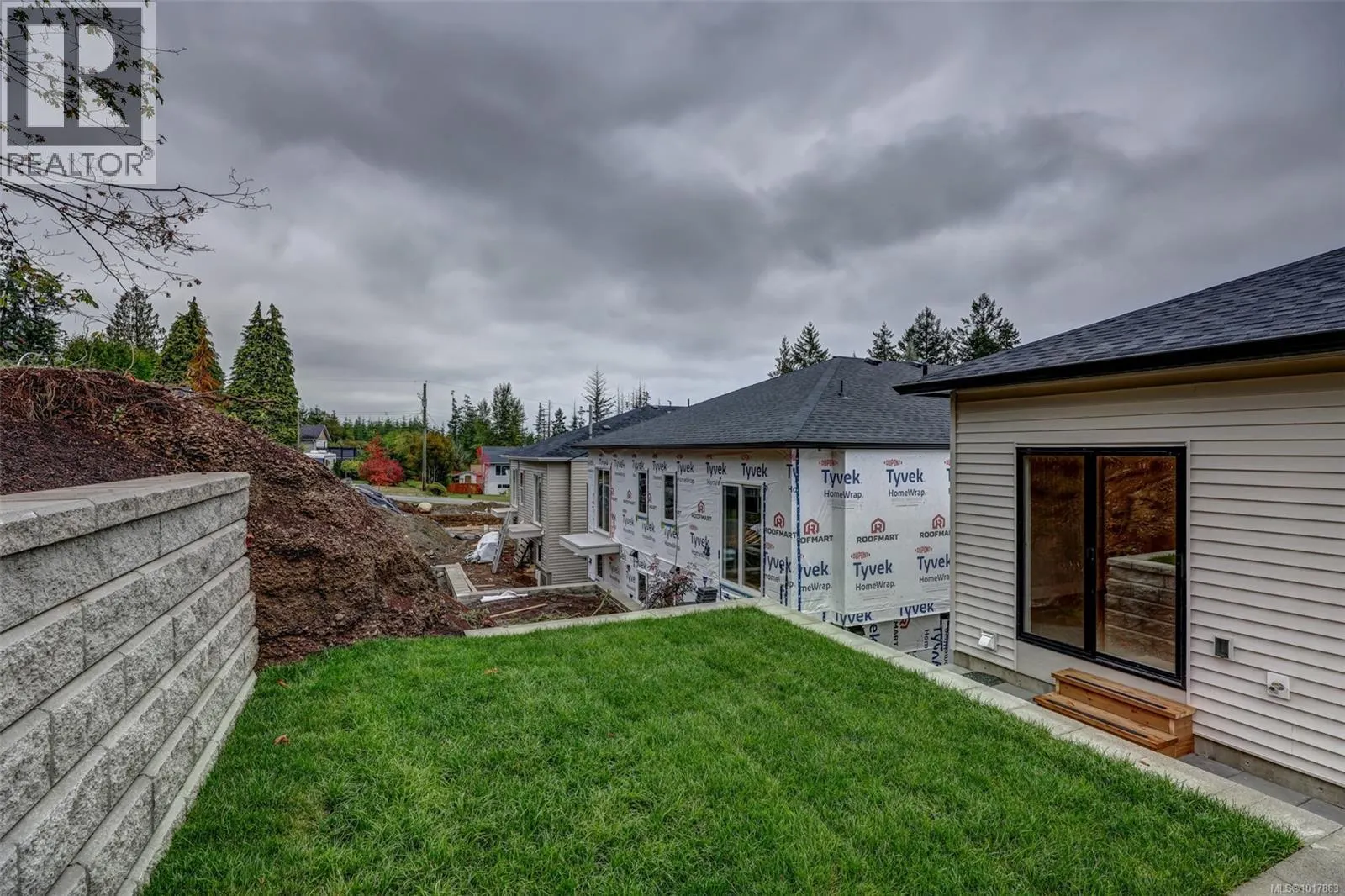 1527 Marban Rd
