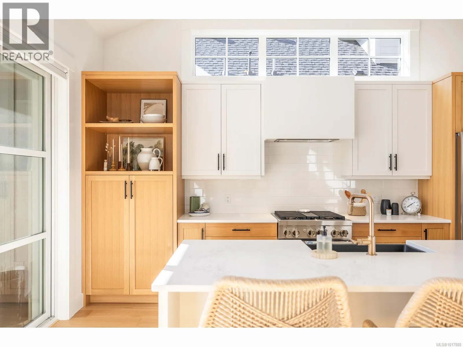 871 CLAYMORE Cres