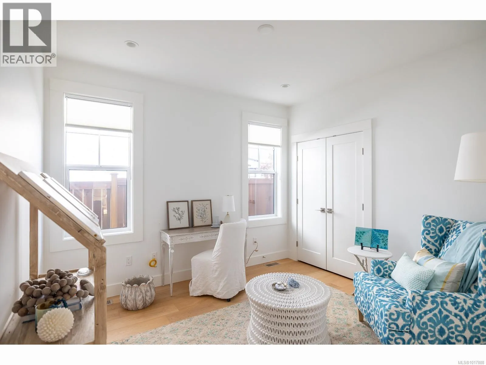 871 CLAYMORE Cres