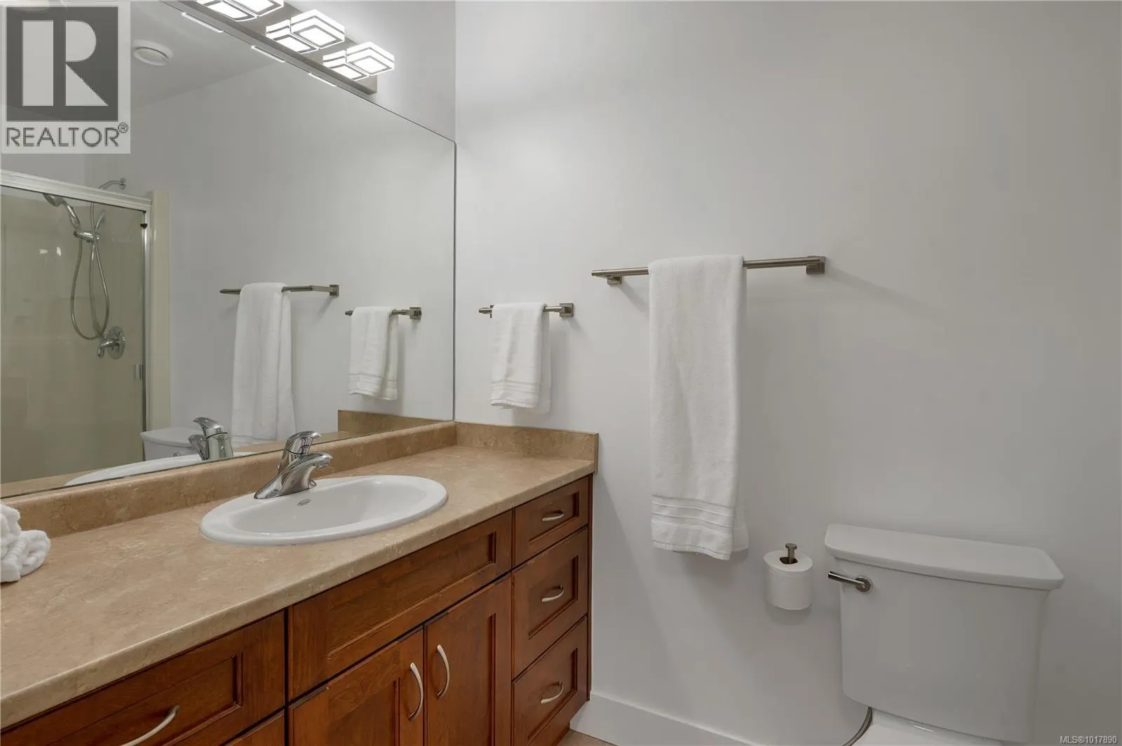 72 2006 Sierra Dr